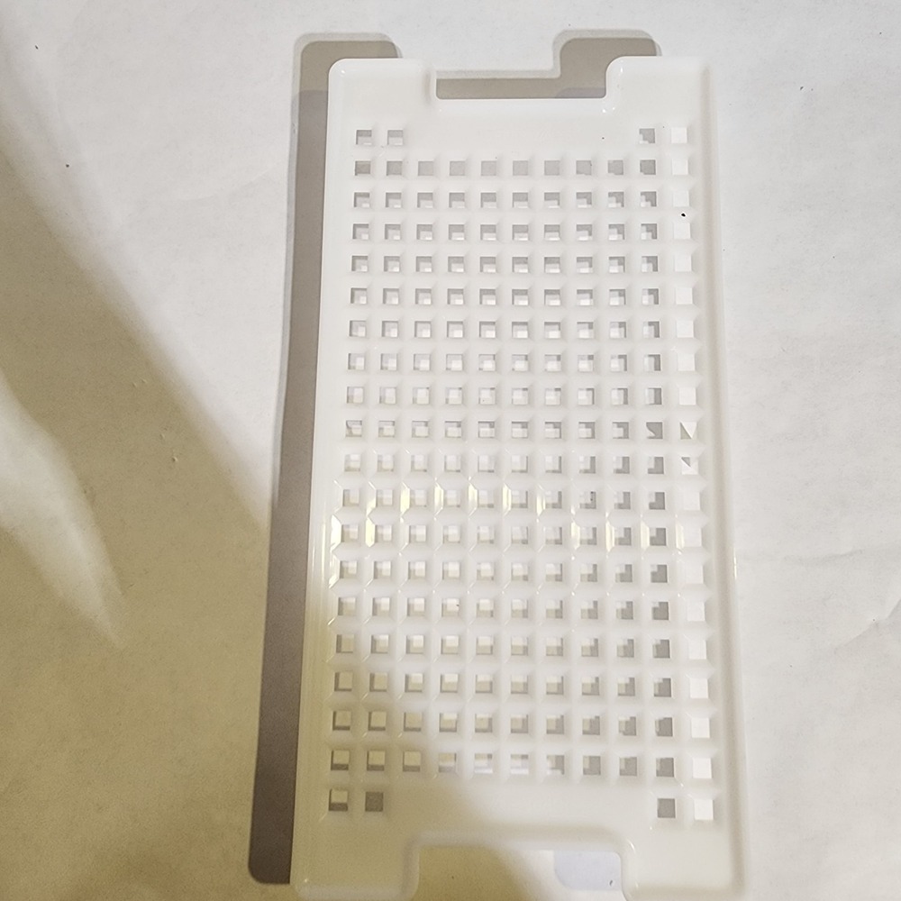 ☀️ Tupperware Crisper Replacement Insert Grid‎ Tray 5.5" x 11" White #756 - Picture 7 of 7